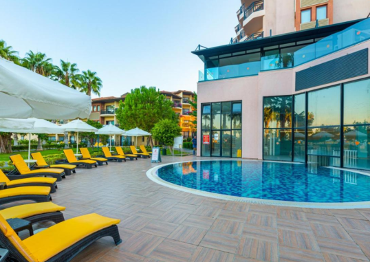 JUSTINIANO CLUB PARK CONTI 13