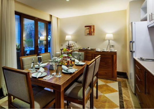 NIRVANA MEDITERRANEAN EXCELLENCE 10