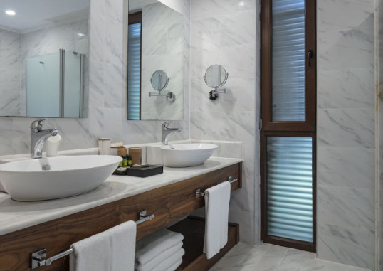 NIRVANA MEDITERRANEAN EXCELLENCE 16