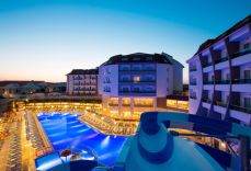 RAMADA RESORT BY WYNDHAM SIDE