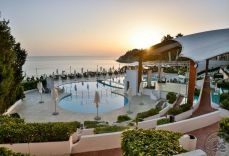 SCOGLIO DELLA GALEA RESORT (CAPO VATICANO)