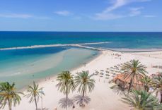 DREAMS BEACH
