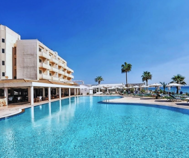 Atostogos Kipre, Aya Napa,  3* viešbutyje PIERRE ANNE BEACH!