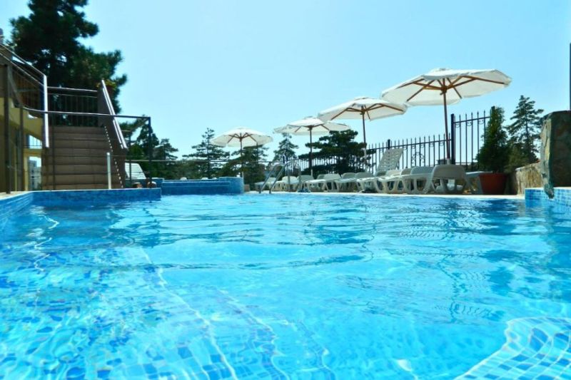 Atostogaukite Bulgarijoje, 3* PRIVILEG HOTEL viešbutyje, šalia Saulėtojo kranto!