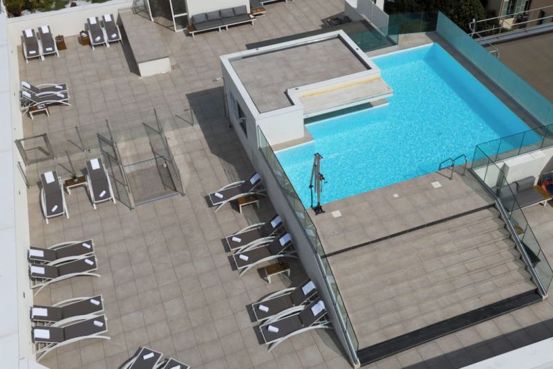 apsistokite NEMEA APPART'HOTEL NICE RIVIERA viešbutyje už gerą kainą. 