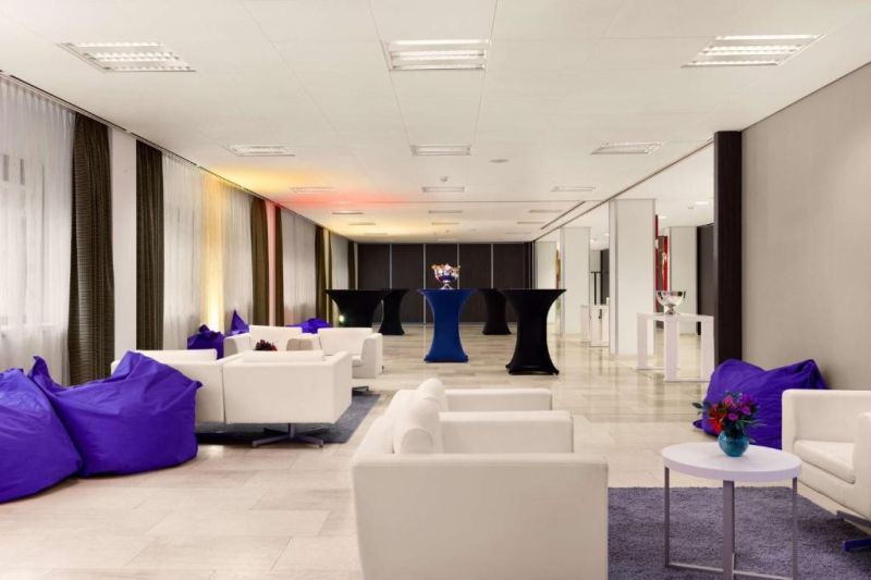 apsistokite NH AMSTERDAM ZUID viešbutyje už gerą kainą. 
