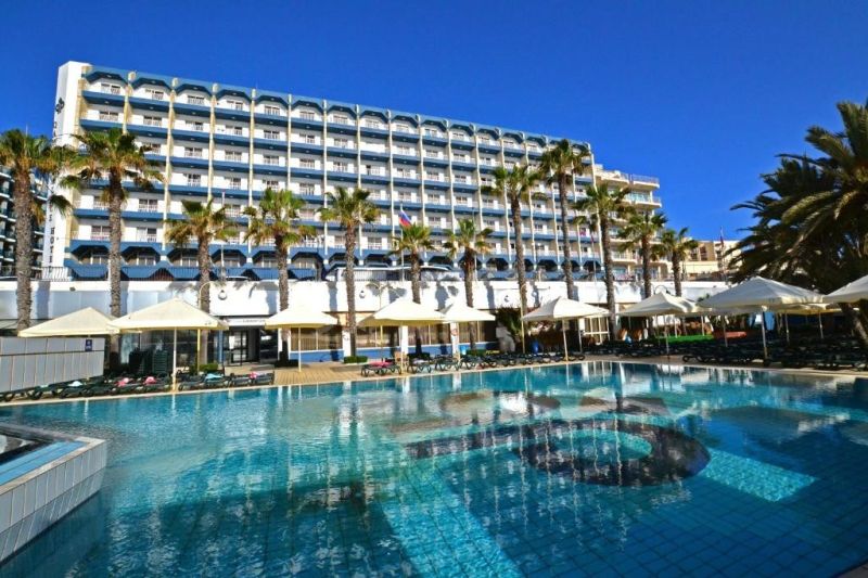 Atostogaukite Maltoje – puikus 4* viešbutis QAWRA PALACE HOTEL