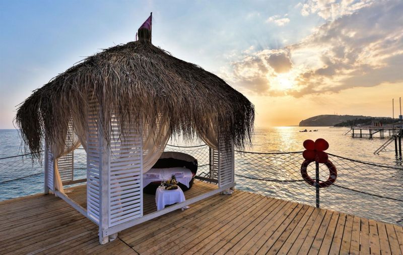 apsistokite CLUB HOTEL ANJELIQ viešbutyje už gerą kainą. 