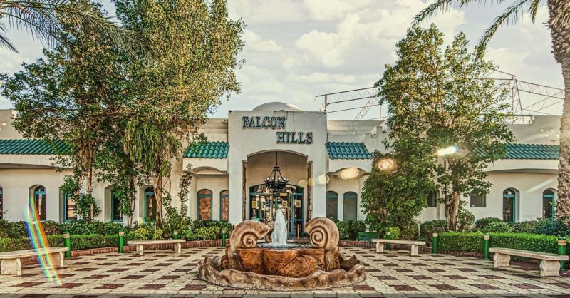 apsistokite FALCON HILLS HOTEL viešbutyje už gerą kainą. 