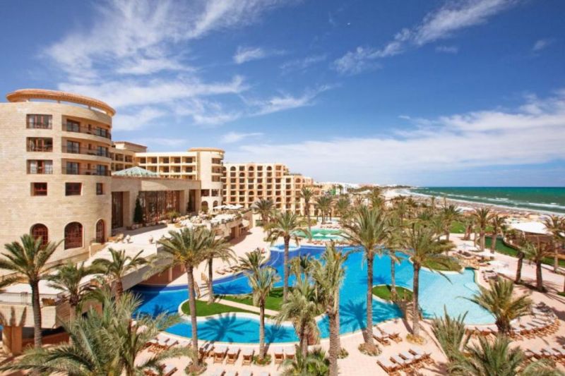 apsistokite MOVENPICK RESORT & MARINE SPA viešbutyje už gerą kainą. 