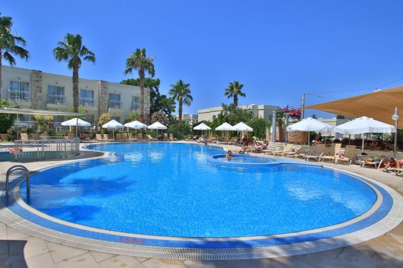 Poilsis netoli Bodrumo centro įsikūrusiame 5* viešbutyje šalia jūros