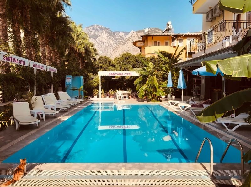 apsistokite SANTANA HOTEL viešbutyje už gerą kainą. 