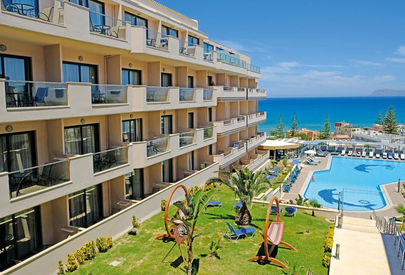 apsistokite GALINI SEA VIEW viešbutyje už gerą kainą. 