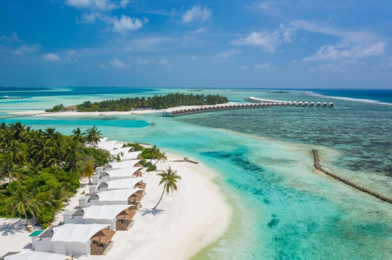 apsistokite CINNAMON HAKURA HURAA MALDIVES viešbutyje už gerą kainą. 