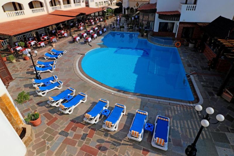 Atostogos 4* viešbutyje ORIENTAL RIVOLI HOTEL & SPA!