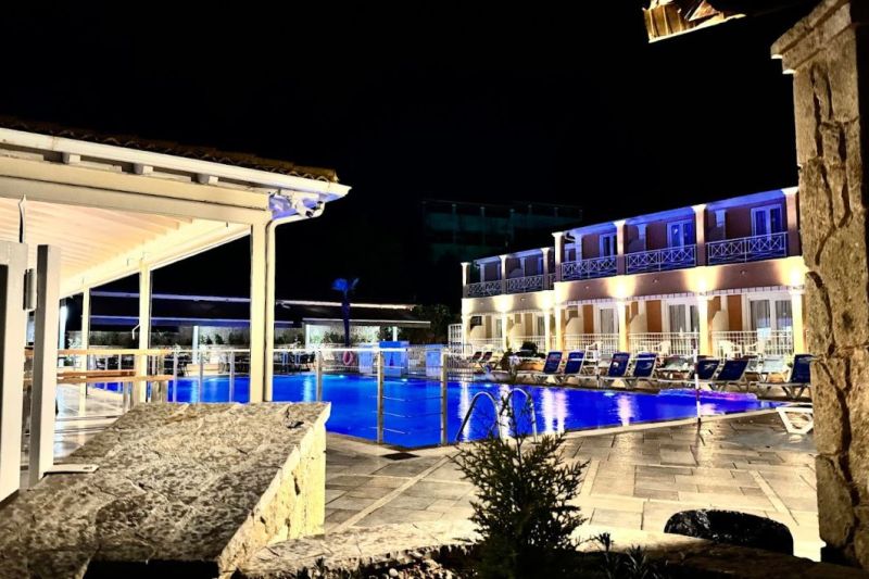 Atostogos Korfu, 3* viešbutyje KAVOS PLAZA!