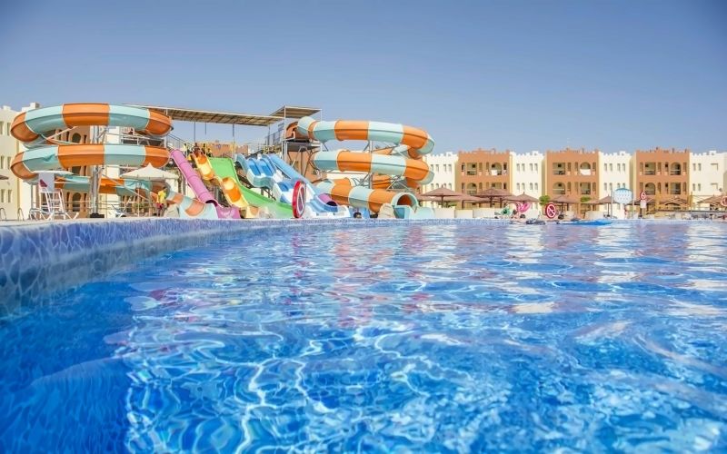 apsistokite SUNRISE ROYAL MAKADI RESORT viešbutyje už gerą kainą. 