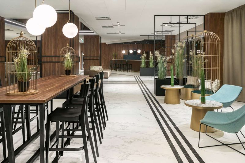 apsistokite METROPOLO BY GOLDEN TULIP viešbutyje už gerą kainą. 