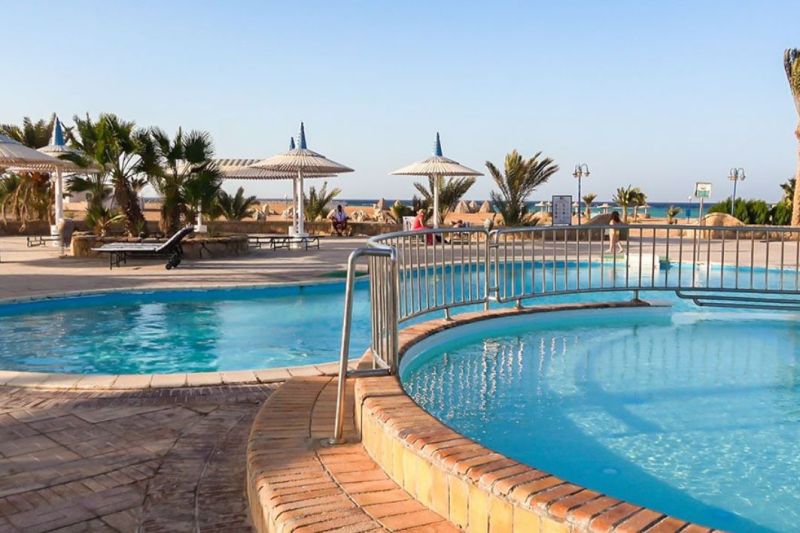 apsistokite CORAL BEACH RESORT HURGHADA viešbutyje už gerą kainą. 
