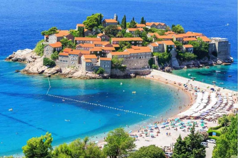Atostogos garsiajame Sveti Stefan Juodkalnijoje!