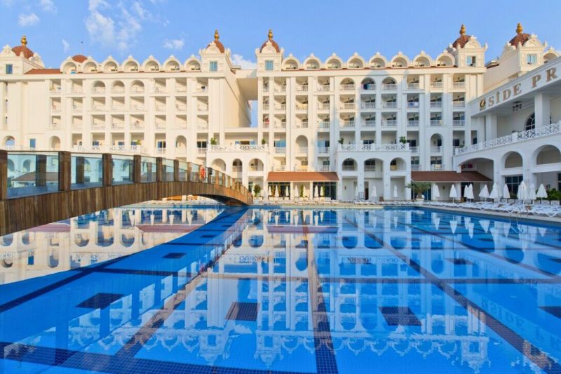 apsistokite OZ HOTELS SIDE PREMIUM viešbutyje už gerą kainą. 