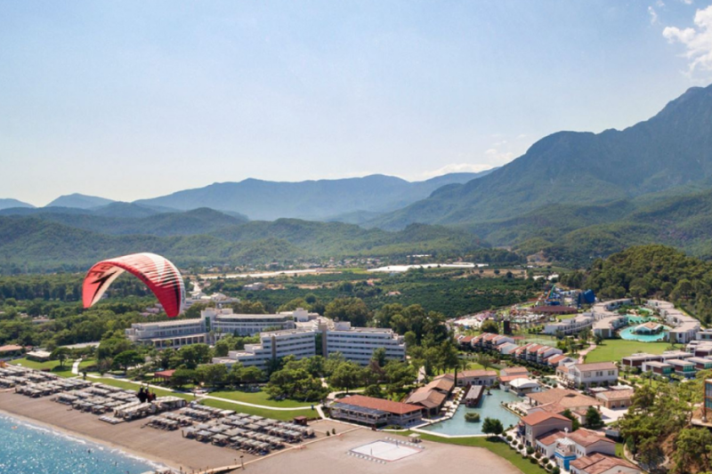 apsistokite RIXOS PREMIUM TEKIROVA viešbutyje už gerą kainą. 