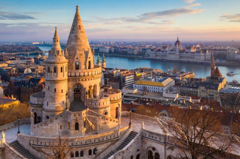 Žavios architektūros bei istorijos kupinas Budapeštas ir poilsis 4* CITY INN viešbutyje!